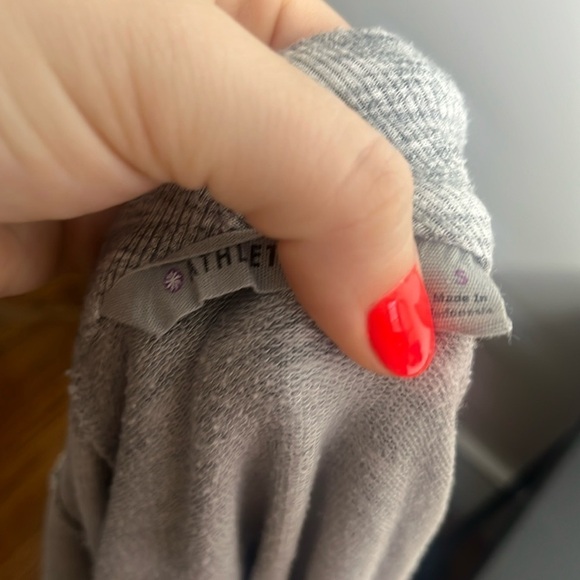 Women’s Small Grey Athleta Open Sweater - Picture 2 of 3